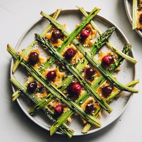 Botanical Lattice Asparagus Chives